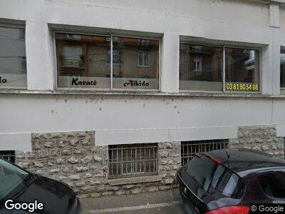 Photo de l'extérieur du dojo de Dojo franc-comtois